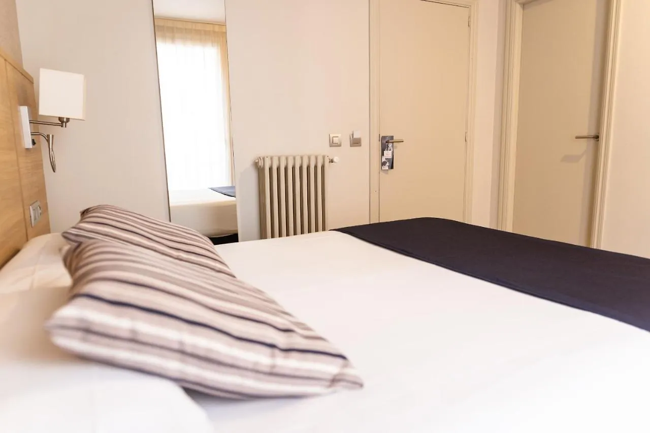 Hotel Terminus Puigcerda 2*,